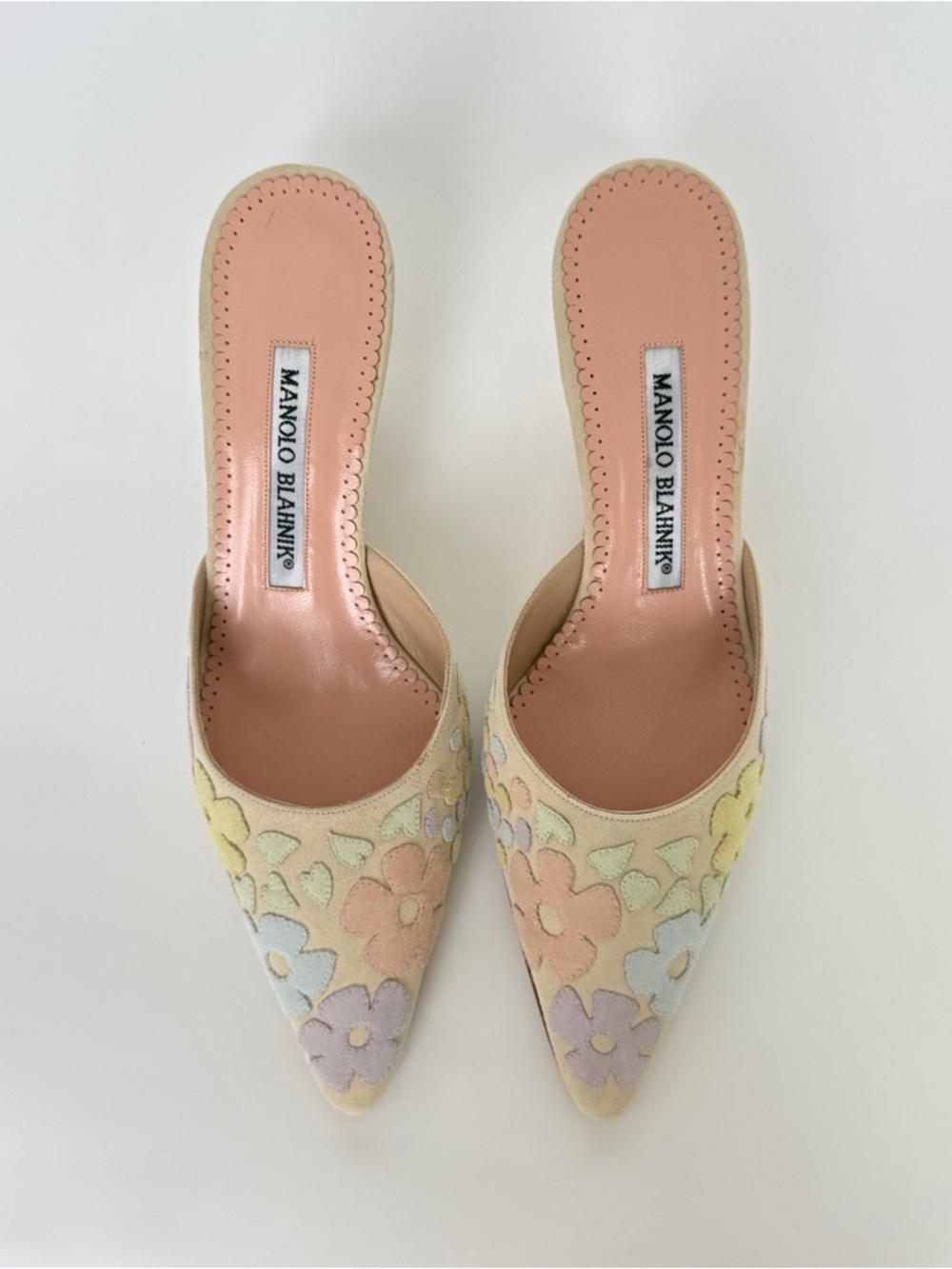 Vintage Manolo Blahnik pastel floral patchwork suede heeled mules, US 4.5, NIB